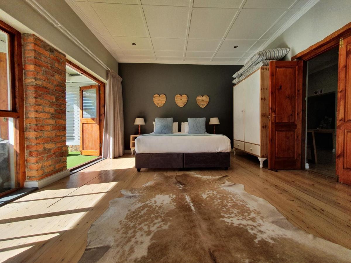 Two Fat Owls Guesthouse Джордж Экстерьер фото