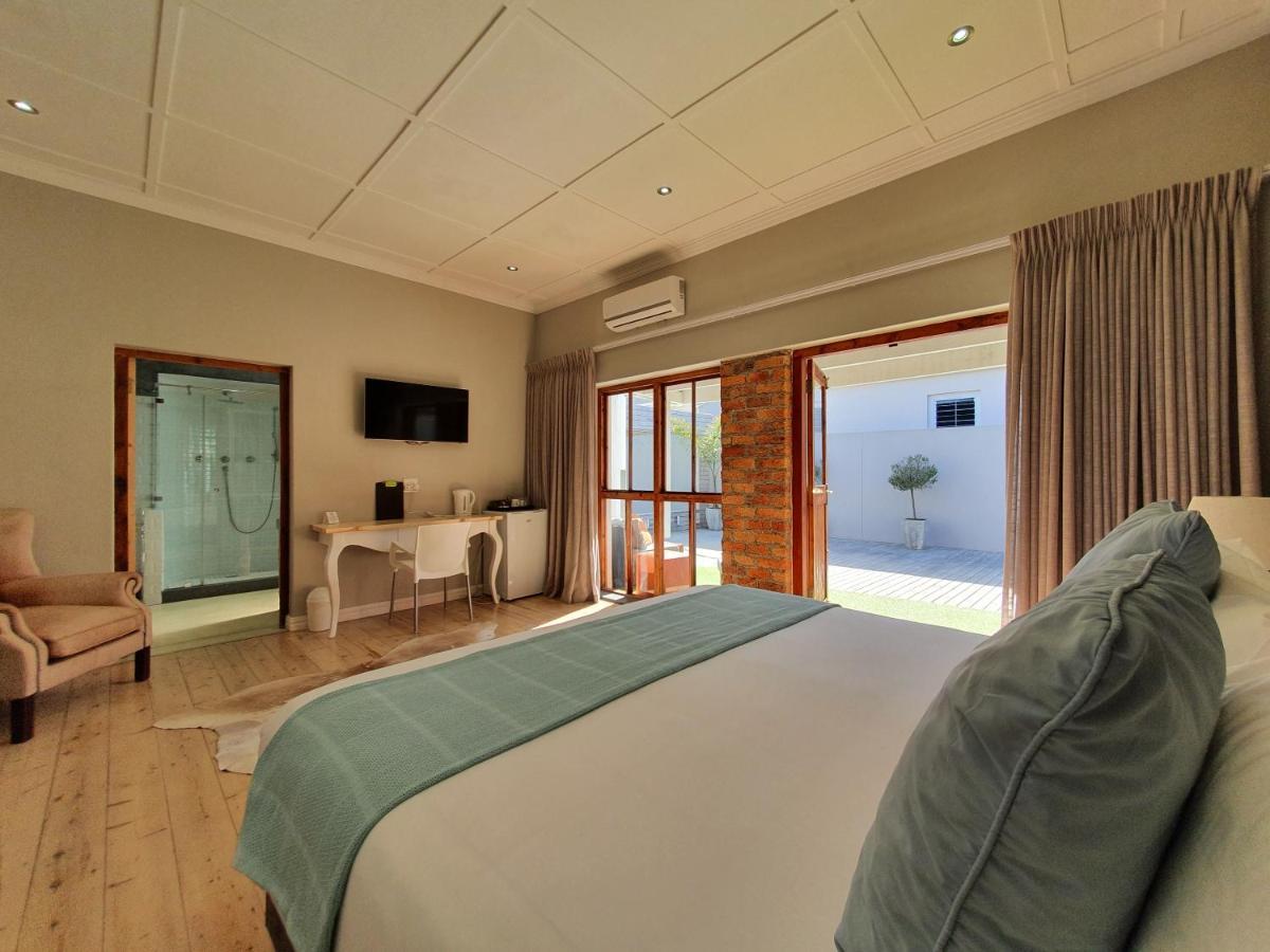 Two Fat Owls Guesthouse Джордж Экстерьер фото