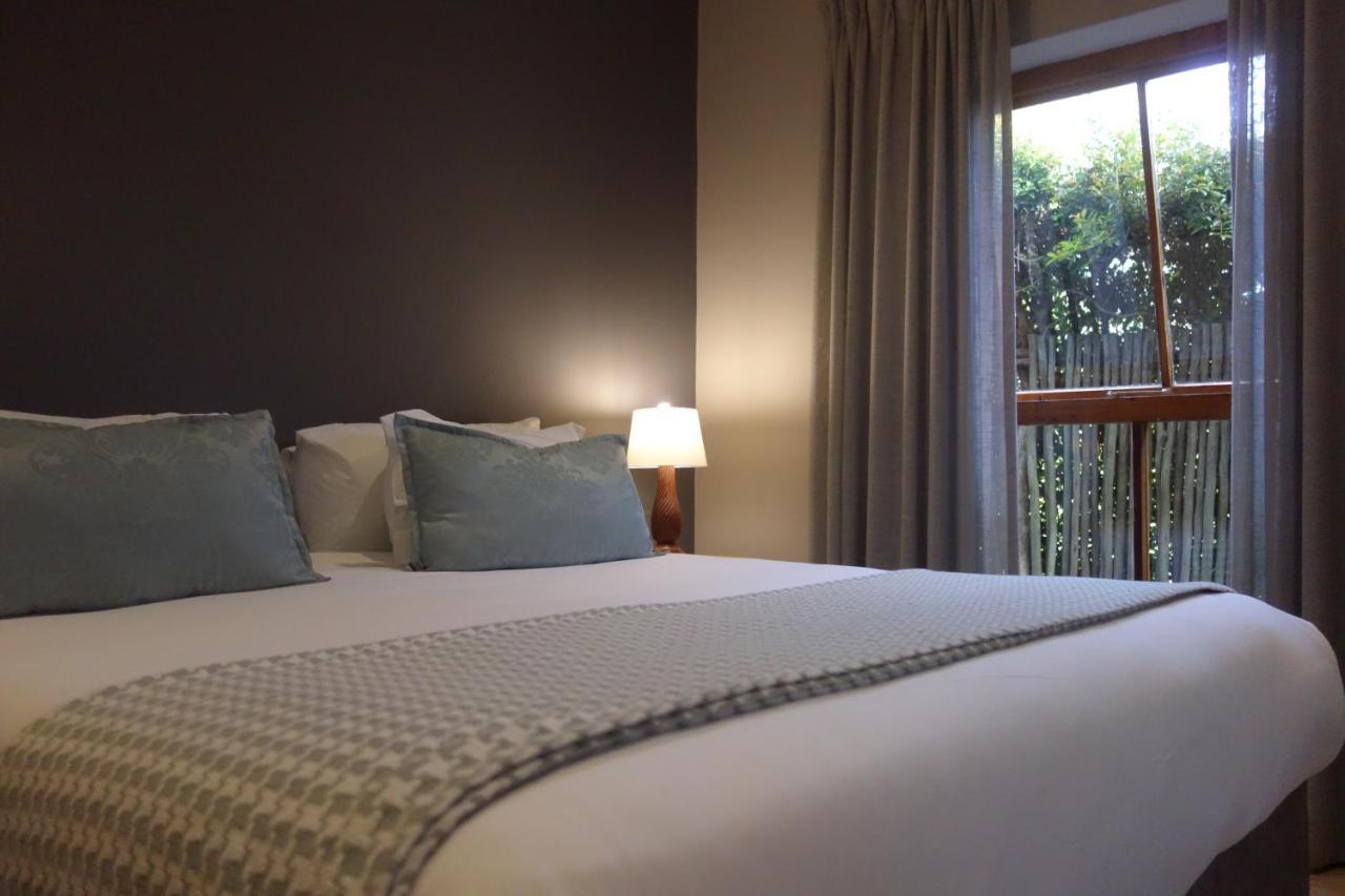 Two Fat Owls Guesthouse Джордж Экстерьер фото