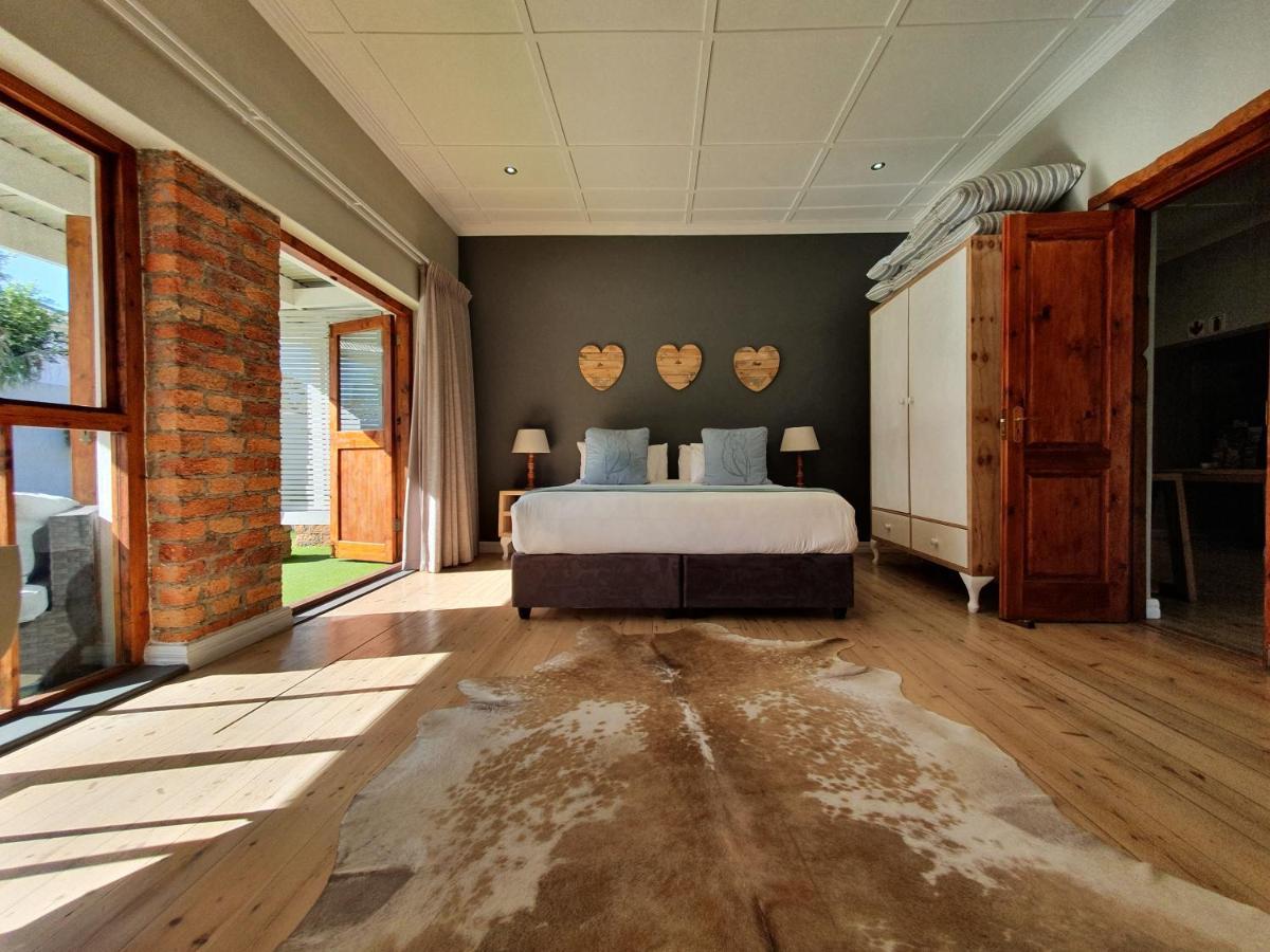 Two Fat Owls Guesthouse Джордж Экстерьер фото